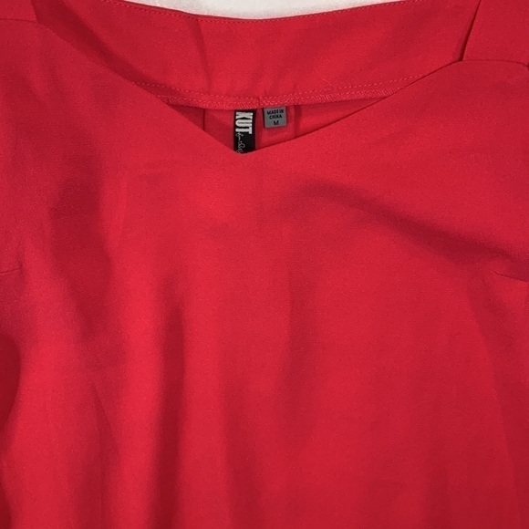 Kut from the Kloth women’s med top bright pink cold shoulder ruffle sleeve EUC - Picture 3 of 6